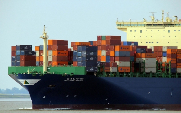EEUU-China lleva producci&oacute;n global a niveles de crisis de 2008