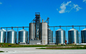 Por revaluaci&oacute;n es el momento de adquirir soluciones agr&iacute;colas: Inprotec