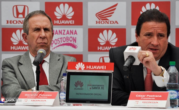 En medio de impuestos y devaluaci&oacute;n, el f&uacute;tbol es buen negocio: Pastrana