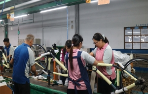Gracias, Trump: "La era 'Made in China ha terminado"