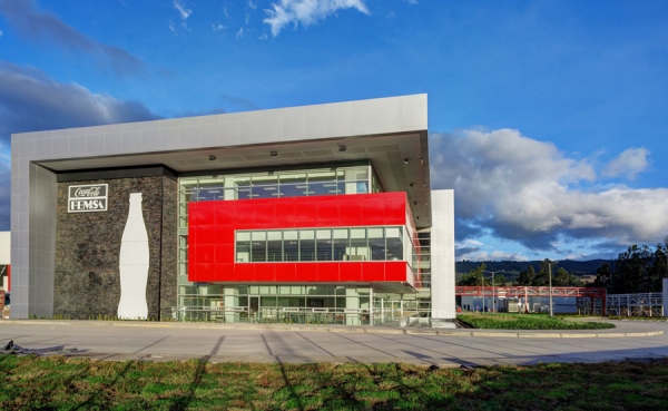 Coca Cola FEMSA inaugur&oacute; planta embotelladora en Tocancip&aacute;
