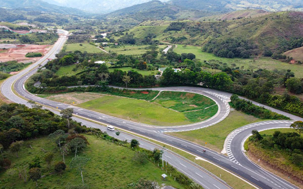 Concesiones 5G, fundamentales en infraestructura para el transporte