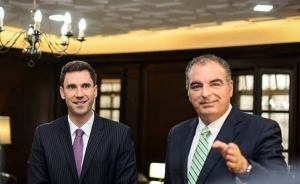 Ministro colombiano niega desabastecimiento de alimentos por paro camionero