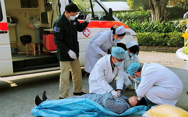 Cl&iacute;nicas y hospitales piden con urgencia respeto a la Misi&oacute;n M&eacute;dica