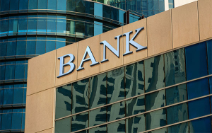 A&uacute;n existen riesgos de corridas bancarias en Estados Unidos