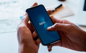 App m&oacute;vil de BBVA en Colombia, la mejor calificada por las tiendas de descargas