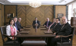 Emisor le pone mo&ntilde;o navide&ntilde;o a las tasas y las sube en 25 puntos