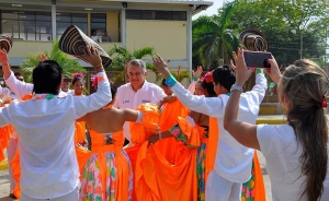 Zonas de despeje por las mejoras sociales y no por la guerra: Garz&oacute;n