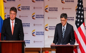 Agenda con Estados Unidos contempla controles tributarios, de lavado y paz