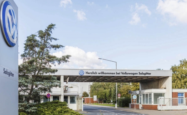 Volkswagen suspende la venta de 4.000 veh&iacute;culos en el Reino Unido