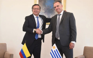 Uruguay y Colombia hablan sobre electricidad, medicinas, IA y espacio