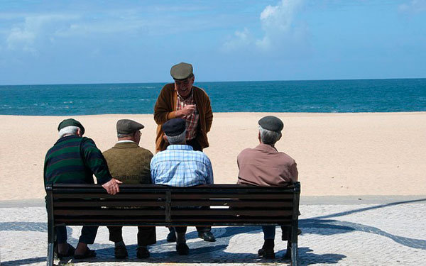 Las estrategias de acompa&ntilde;amiento al adulto mayor del Fondo Porvenir