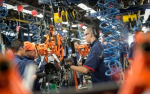 Auteco, movilidad  y medio ambiente: &ldquo;S&uacute;bete a mi moto&rdquo;