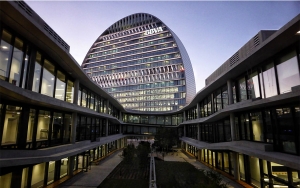 BBVA estrena lema: "Creando oportunidades"
