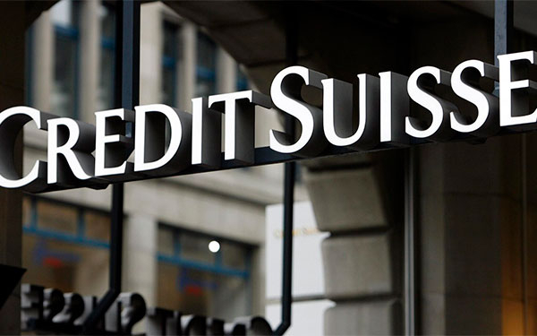 Eventual ca&iacute;da de Credit Suisse comparable al caso Lehman Brothers