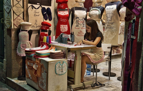 D&iacute;a de la mujer con cr&eacute;dito proveniente del grupo Aval