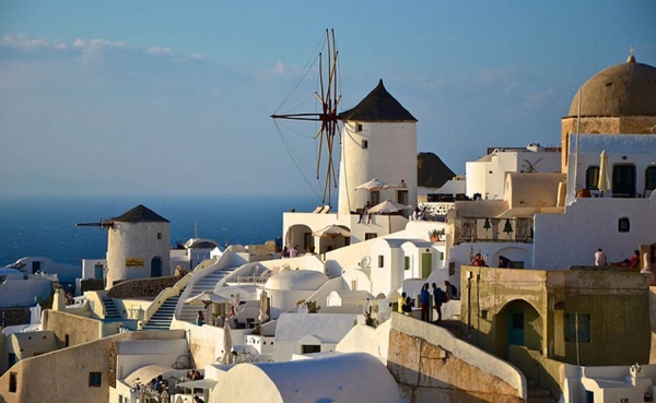 Grecia y los acreedores negocian la recta final hacia el tercer rescate