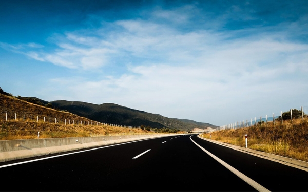 Las obras 4-G deben seguir porque Porvenir solo hay uno