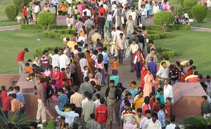 India se enfrenta a su primera huelga general pero sin convocatoria unitaria