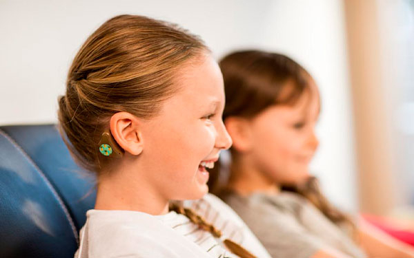 En el mundo, una de cada 15 personas reporta p&eacute;rdida auditiva