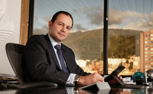 Hay otros mecanismos para cubrir d&eacute;ficit p&uacute;blico: OIKOS