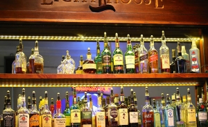 Colombia empieza a ganarle el pulso a contrabando de licores