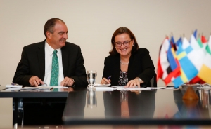 Uni&oacute;n Europea le da su espaldarazo a &ldquo;Colombia Siembra&rdquo;